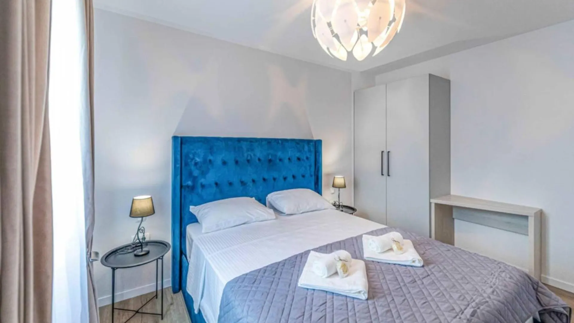 Expansive Retreat With Private Pool & Bbq, Near The Beach Kaštela