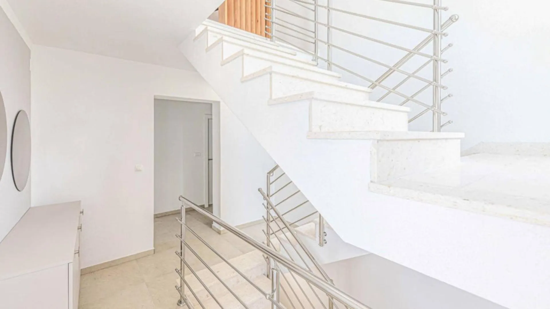 Expansive Retreat With Private Pool & Bbq, Near The Beach Kastela 0*,  Croatia